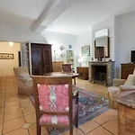 Le Parc Des Moutous Hébergement de vacances *