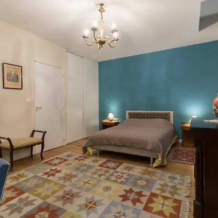 Le Parc Des Moutous Holiday home